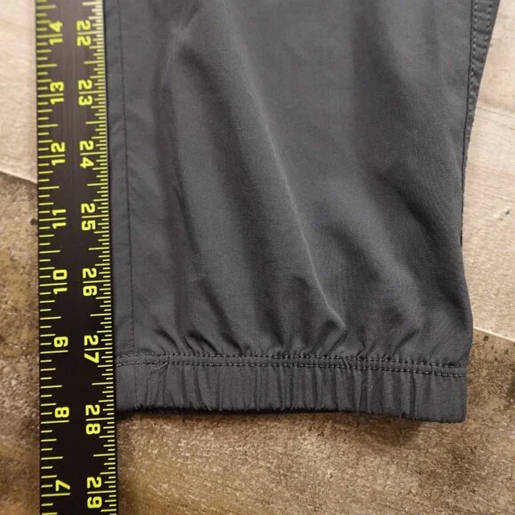 Vuori Kore Jogger men's medium charcoal lined athletic joggers - Picture 6 of 16